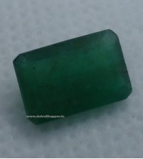 Emerald Gemstone of 5.25 ct. @ Rs.1000 / Ct. ( Zambian + Natural + Precious ) Available In 5.25ct. to 9.25ct.